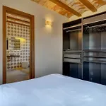 Casa Caramba By Aldertons
