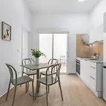 Urban Chic Oasis With Ac, Private Pool And Wifi