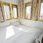 Gerona Sea View Apartments