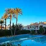 Moderna Casa Con Terraza Y Piscina R122 By Novadesta