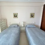Gemelos 2