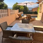 Villa Palmito By Aldertons