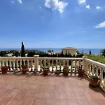 Villa Patricia Salco La Cumbre