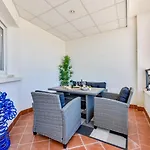 Modern Quiet 3 Bdrs Flat In The Heart Of Calpe