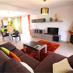 Beautiful Villa With Fantastic Sea Views