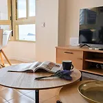 Gerona Lovely Apartment