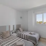 New Apartment With Sea View And Pool