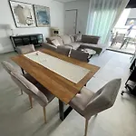 Gran Alcant Iconic Apartment Riki
