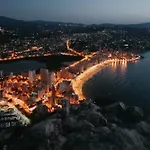 Horizonte Beachfront Apartment