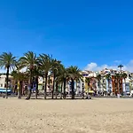 Stylish Apartment In Alicante With Seaview, Pool And Spa