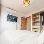 New Luxurious Arenal Apartment
