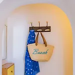 Villa Canary - Plusholidays