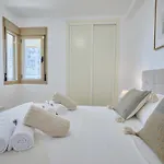 Cozy Sea View Apartment