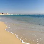 Apartamento En Arenales Del Sol Con Terraza Y Vistas Al Mar