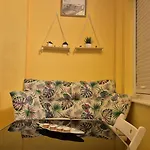 La Casita Geleon