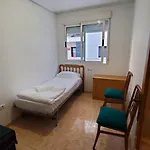 Levante Private Apartment 100M To The Beach