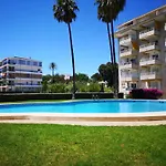 Frente Al Club Nautico Con Piscina