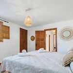 Villa Festina Lente