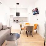 Apartamentos L&G Teatro Suite