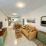 Mira Torre Apartment