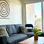 Amplio Piso De 3 Habitaciones Cerca De La Playa Arenal