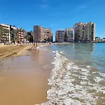 Cozy Apartment Near Playa Del Cura In Torrevieja