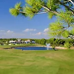 Estancia De Lujo Las Colinas Golf & Country Club
