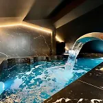 Castelar Palace & Spa By Seaward Suites
