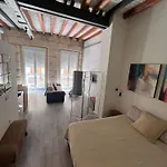 Beautiful Loft In Old Town