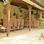 Amarilla Casa