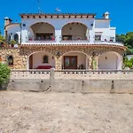 Fustera Pedros - Old-Style Country House In Benissa