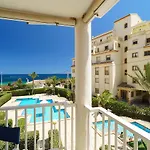 Apartment Golden Paradise