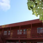 Mary Rossy Apartments