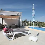 Villa Demeter