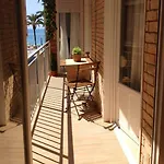 Rumoholidays Sea Views, Wifi Apartment In Calle Almudena