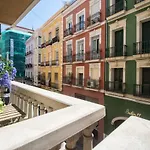Stylish *New* Apartment In Alicante W/ 4 Bedrooms