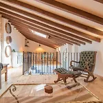 La Antigua Bodega De Pinoso