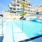 52 Luxury Pool - Ac/Wifi