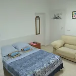 Guest House Abad Fernandez