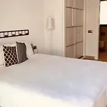 Luxurioeses Apartment In Benidorm Mit Pool
