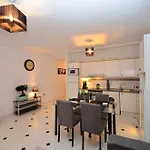 Bergantin Apartment
