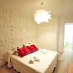 Italia 8 Apartment