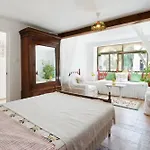 Stunning Moorish Villa Near Benidorm With Private Pool And Jacuzzi Sle
