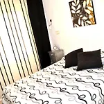 Retiro, 1 Dormitorio By Bookindenia
