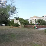 150 Tropicana Park - Deniasol
