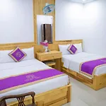 Phuong Tram Villa Hotel