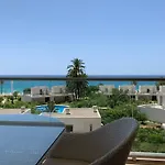 Apartamento En Primera Linea De La Playa Con Vistas Al Mar