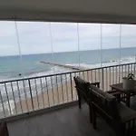 Sea Front - Stunning Views