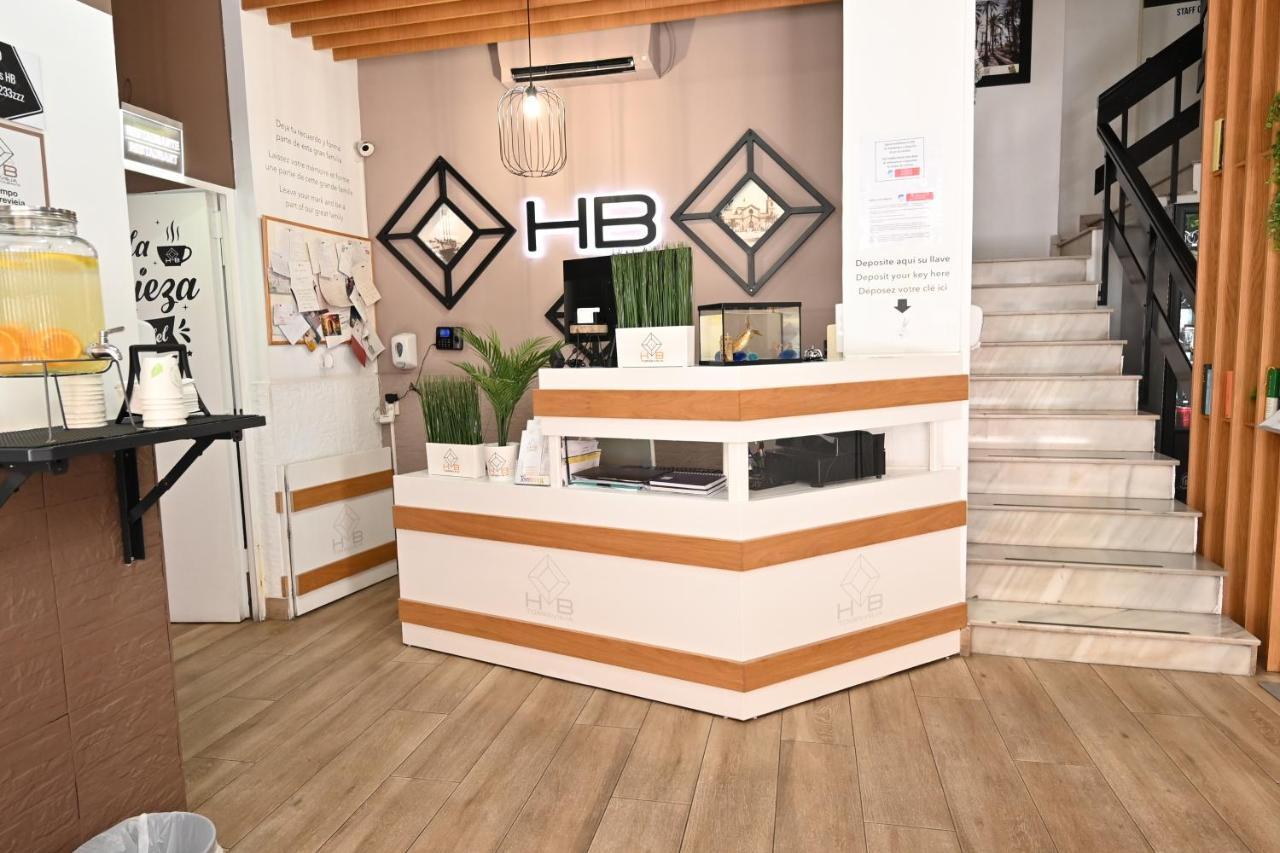 Hb Guest house *
