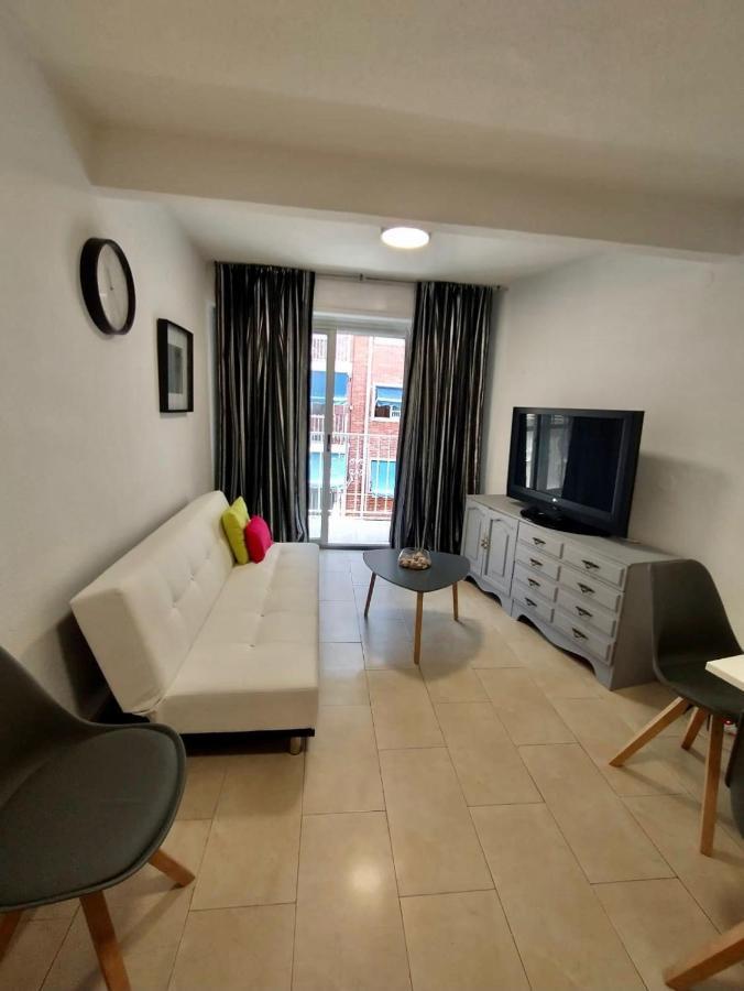 Cosy Flat With Pool Access Appartamento